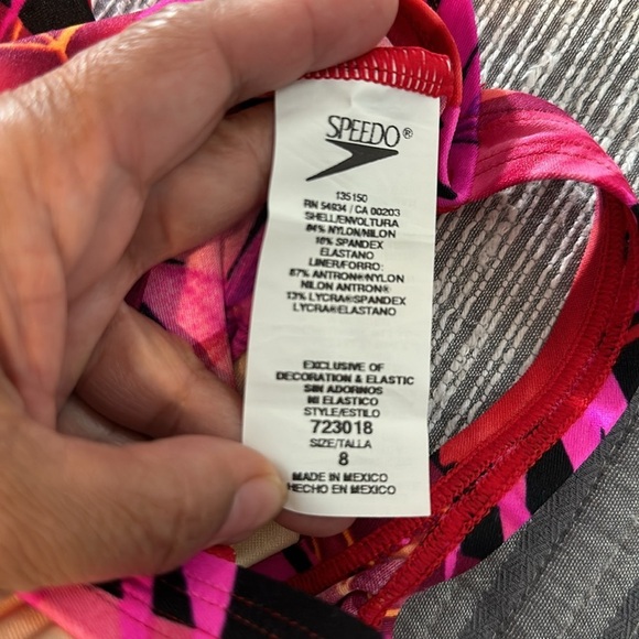 SPEEDO Pink & Black Tropical Ultraback Endurance Swimsuit Size 8 EUC #2494 - Picture 8 of 8